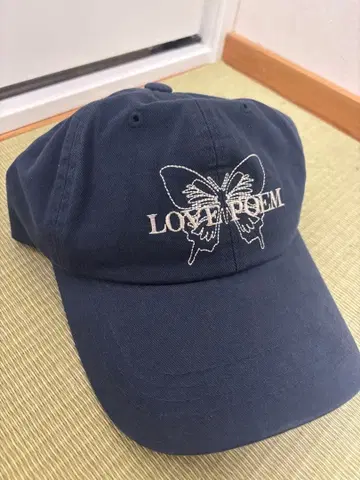 LOVE POEM 네이비 캡 한국