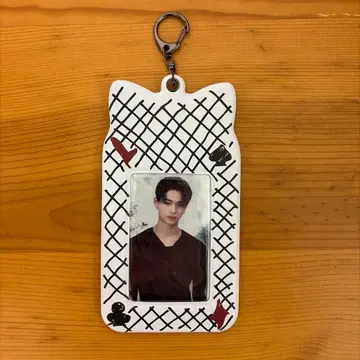 WALK THE LINE 니키