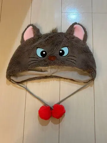 고양이 귀 디자인 모자 폼폼 포함