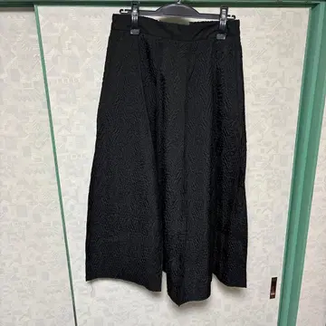 플리츠 스커트 블랙