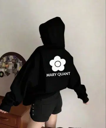 새상품 MARY QUANT 블랙 후드티 XL
