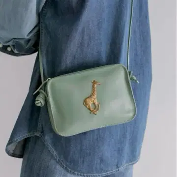 [새상품급] ear PAPILLONNER 기린 가죽 숄더백