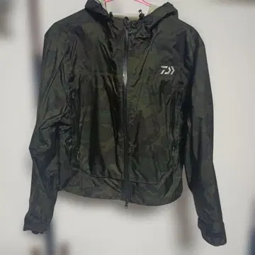 다이와 카모플라쥬 우비 M