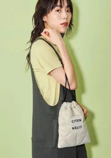 CITEN 패디드 복조리 숄더