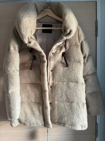 LE VENT SOUFFLE 다운 코트 베이지 GEOGRAPHY