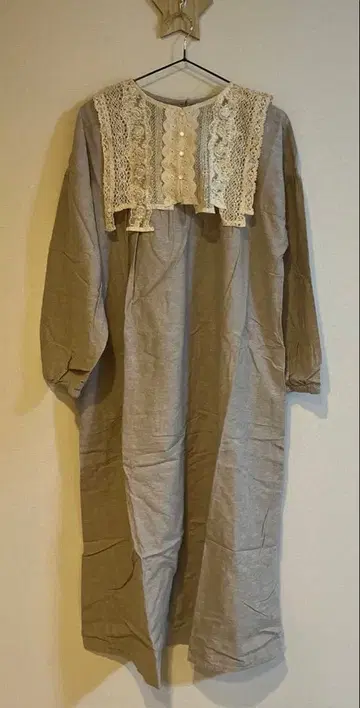 택 포함 새상품! 탈부착 레이스 원피스