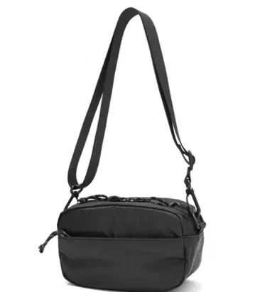 deux C (두 세) 숄더백 블랙