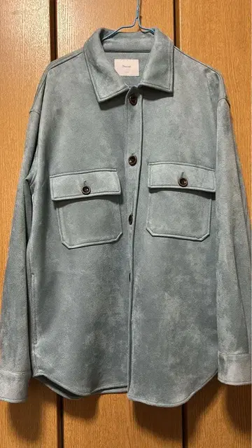 Discoat 파랑 포켓 부착 셔츠 자켓