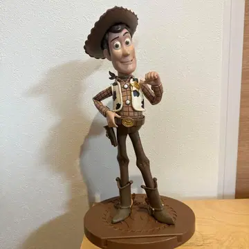 우디 피규어 카우보이 스타일