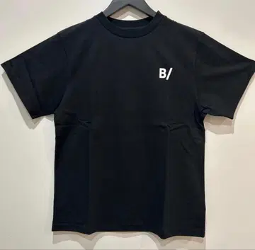 B/ 비슬래시 REPEAT LOGO TEE 로고 티셔츠