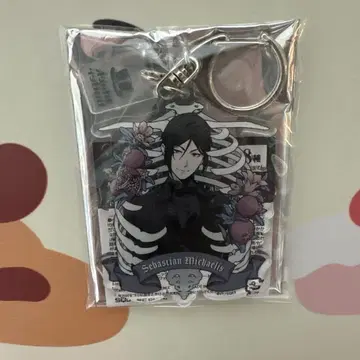 쿠로시츠지전 BLACK LABEL 아크릴 키링 세바스찬