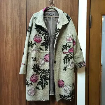 이탈리아제 울 혼방 꽃무늬 롱 코트