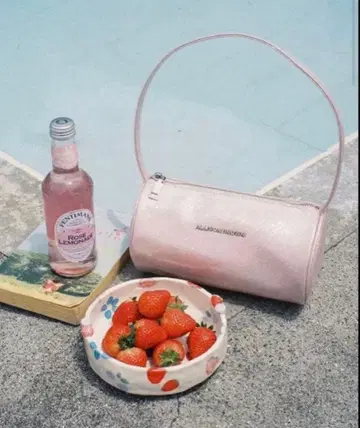 ALLISON BROWN 핑크 숄더백