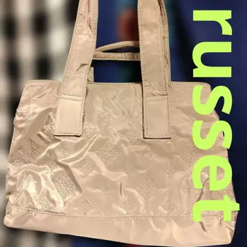 핑크 베이지 엠보싱 가공 토트백 russet