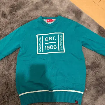 뉴발란스 골프 방풍 스웨터 사이즈 4