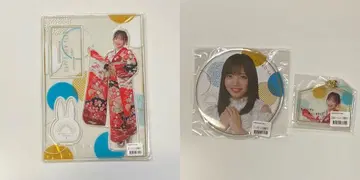 사이토 쿄코 BIG 아크릴 스탠드 에마 BIG 캔뱃지