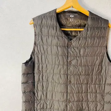 UNIQLO 울트라 라이트 다운 다운 베스트 XL 다크 브라운