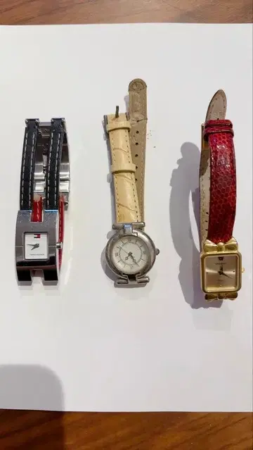 NINARICH 아날로그 시계 골드/레드