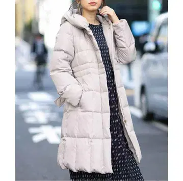 후디드 롱 다운 코트 a.v.v