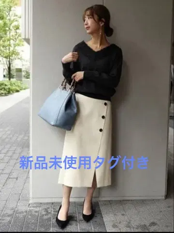 NOBLE 미사용 새상품 슬릿 타이트 스커트