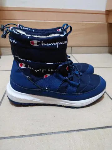 미사용 새상품 Champion 네이비 방수 부츠