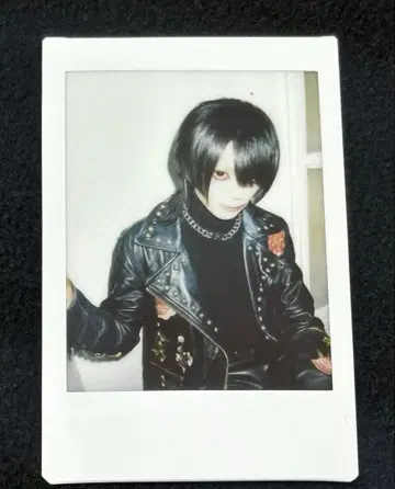 달콤한 폭력 사키 폴라로이드