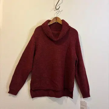 센소유니코 새상품 스웨터