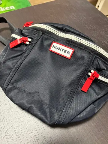 HUNTER 블랙 바디백