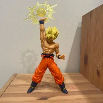 손오공 초사이어인 피규어