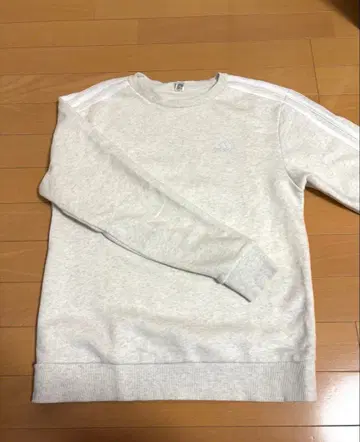 adidas 화이트 긴팔 트레이닝복 M