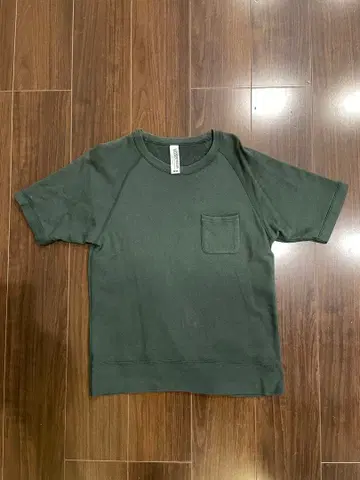 [ 가격 인하 ] LOOPWHEELER x BEAMS 맨투맨 T셔츠 그린