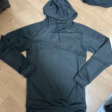 PUMA 후드티 블랙 XS