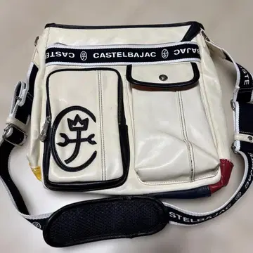 CASTELBAJAC 화이트 토트백