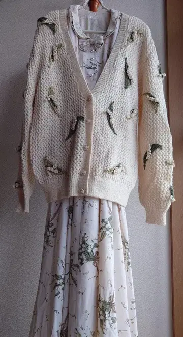 KANEKO ISAO 꽃 모티브 울 가디건