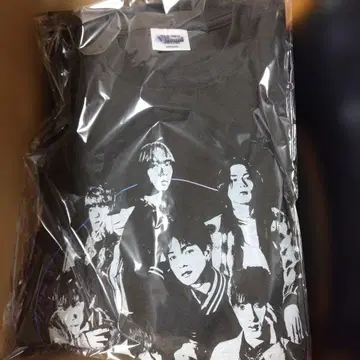 미개봉 새상품 Travis Japan Visual 티셔츠