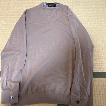 BLACK LABEL 브라운 V넥 스웨터