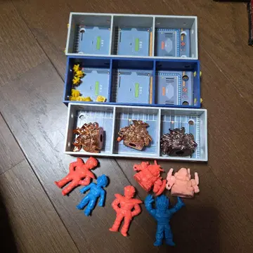 반다이 액션 피규어