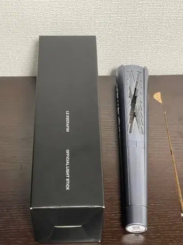 [ 박스 포함 ] Le Sserafim 응원봉