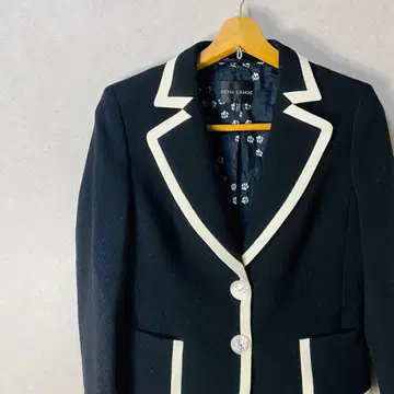 RENA LANGE 테일러드 자켓 블랙