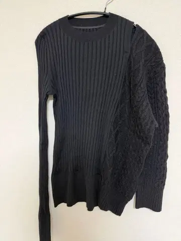 sacai 울 100% 긴팔 스웨터 블랙 사이즈 2