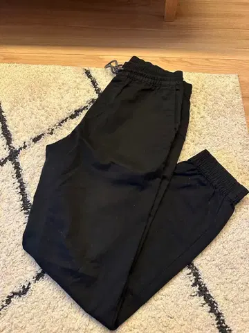 Volcom 블랙 조거 팬츠 M 사이즈