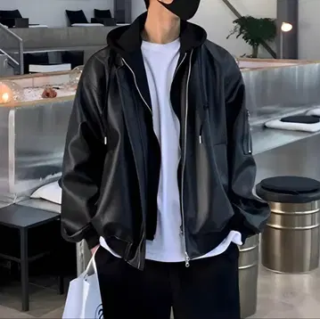 후드 부착 바시티 자켓 PU 가죽 자켓