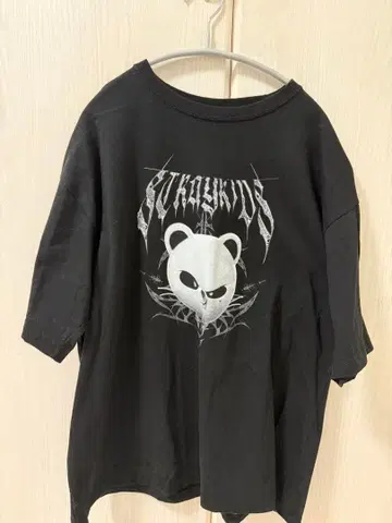 StrayKids 스키즈 evil skzoo 티셔츠 진니렛