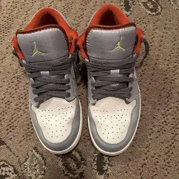 조던 스니커즈 그레이/화이트/오렌지