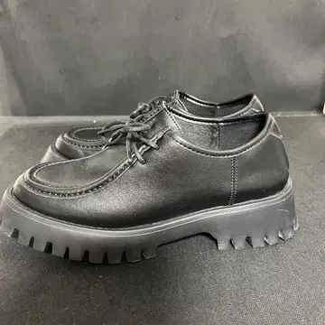 블랙 가죽 로퍼풍 신발 24.5cm