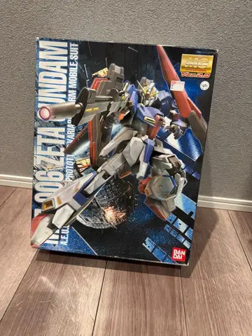 BANDAI MSZ-006 ZETA GUNDAM 1/100