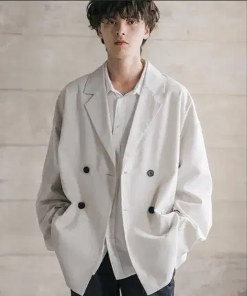 오버 사이즈 더블 테일러드 자켓