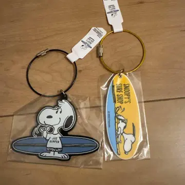 스누피 서프샵 아크릴 키링 2개 세트