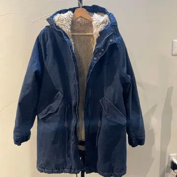 데님 보아 안감 모즈 코트 다크 블루