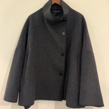 ZARA 울 크롭 코트